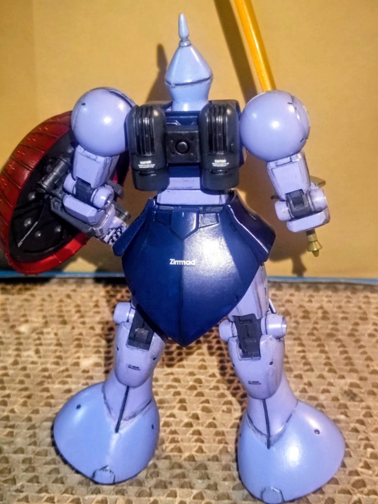 後ろ姿の写真です😊カッコイイですね😄