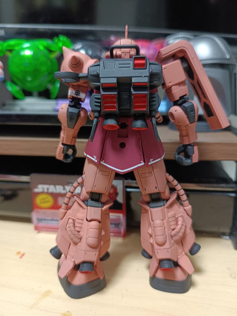 バックパックにザクバズーカを懸架できるジョイントを追加