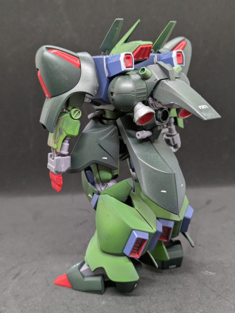 発売日が判明し、8月8日に備えます。金曜日、しかもお盆休みの最初で私はその日は出社日です。これは急病になった設定を使うしかない!とジュドーの決意をするわけですが、発売日の数日前に某通販サイトからキャンセル待ち通過通知が到着します。日頃からZZ教を信仰している私への啓示なのでしょうか?でもキャンセル待ちなんて通ったことなんてないし、やっぱりダメなんてことが起こりえるので、当日出社前に並ぶことにしました。フレックス勤務万歳!