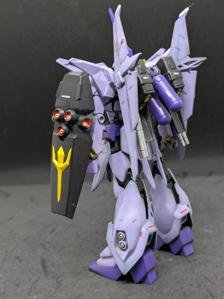 当時グレミーの出自は明確にされておらず、まお艦隊の面々もなぜあの青年士官にハマーン様がテコ入れするのかを疑問に思わなくはなかったが、彼の期待を裏切ることなく、無事にテスト運用を成功させ、ハマーン様とグレミーの両名からより強い信頼を得ることとなる。