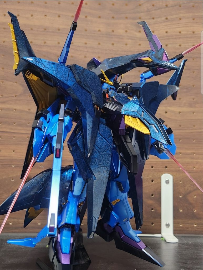 デカすぎて撮影ブースより外の方が良いですね。ヒケ処理は大変でしたが、その分見栄えは良くなったかと思います。最後まで見ていただきありがとうございました!よろしければ他の作品も見ていってください。