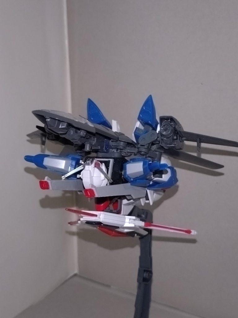 Afterglowでは、路線の違いからベアッガイF(ファミリー)を選択した宇田川 巴(Ds)を除き可変機制作の意思があり、本機にて可変機が3機揃ったため、あとはリーダーの上原ひまり(B)が可変機を制作するか否かの判断が待たれる。〜羽丘女子学園の生徒会報より〜 