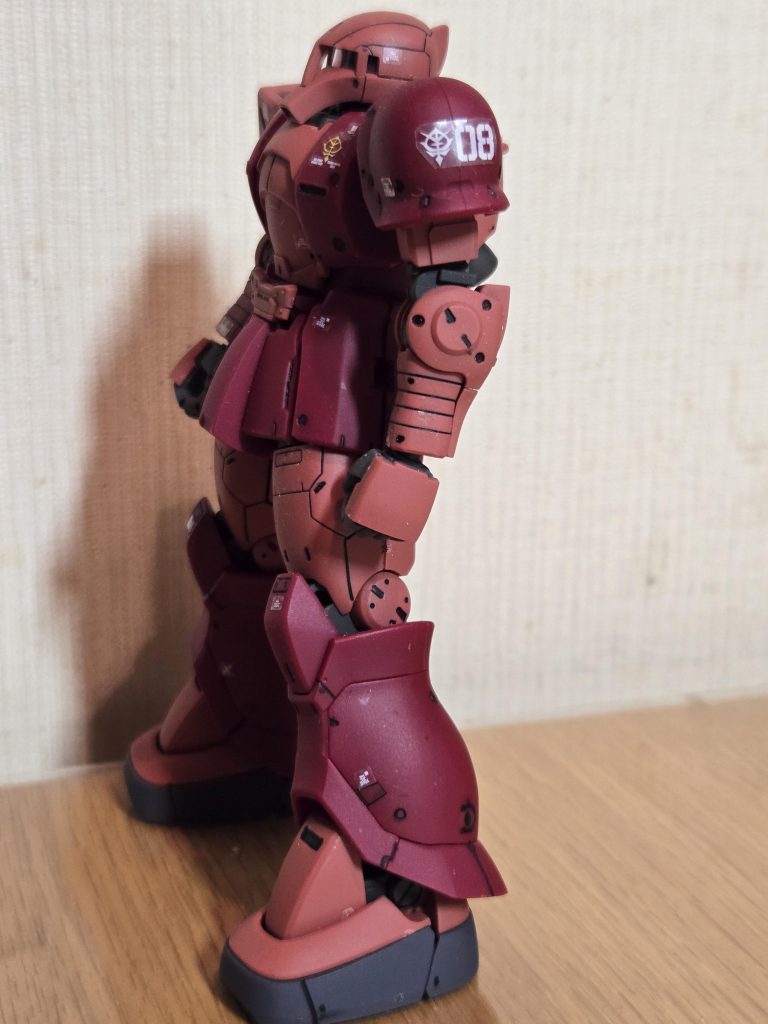 濃いめのピンクが映えます。