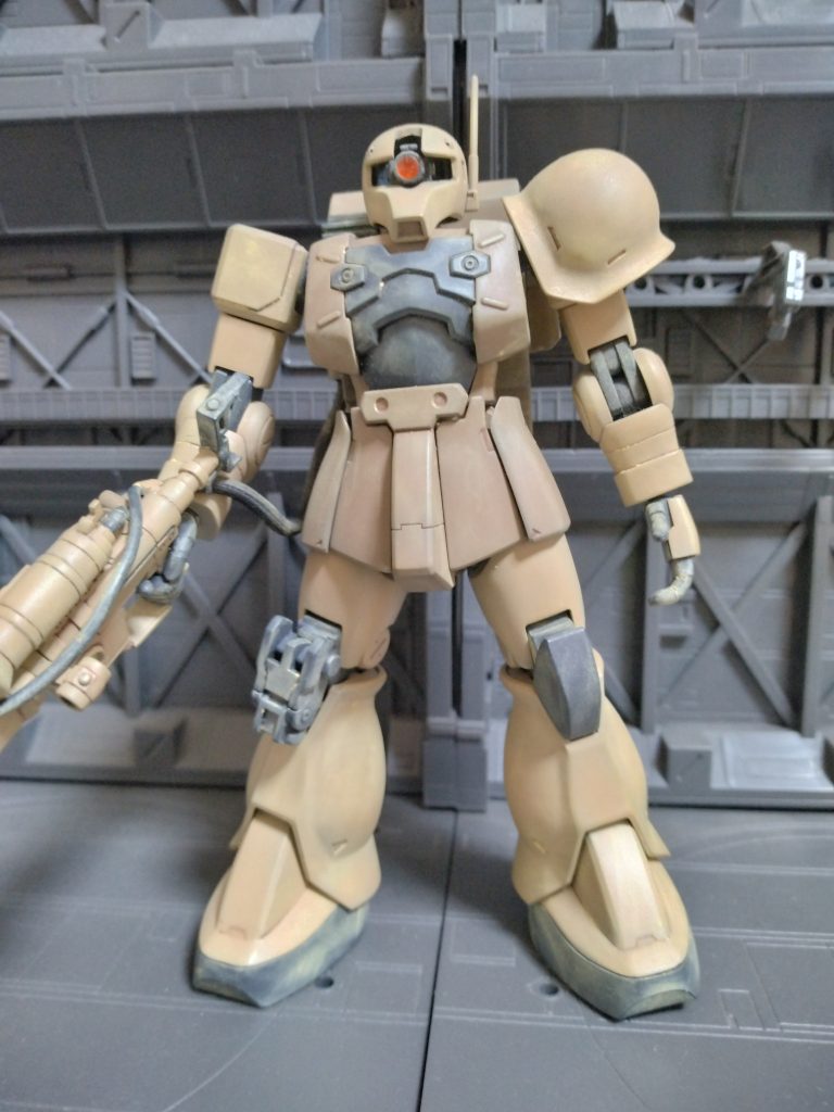 正面です。砂汚れのウェザリングを施してます。