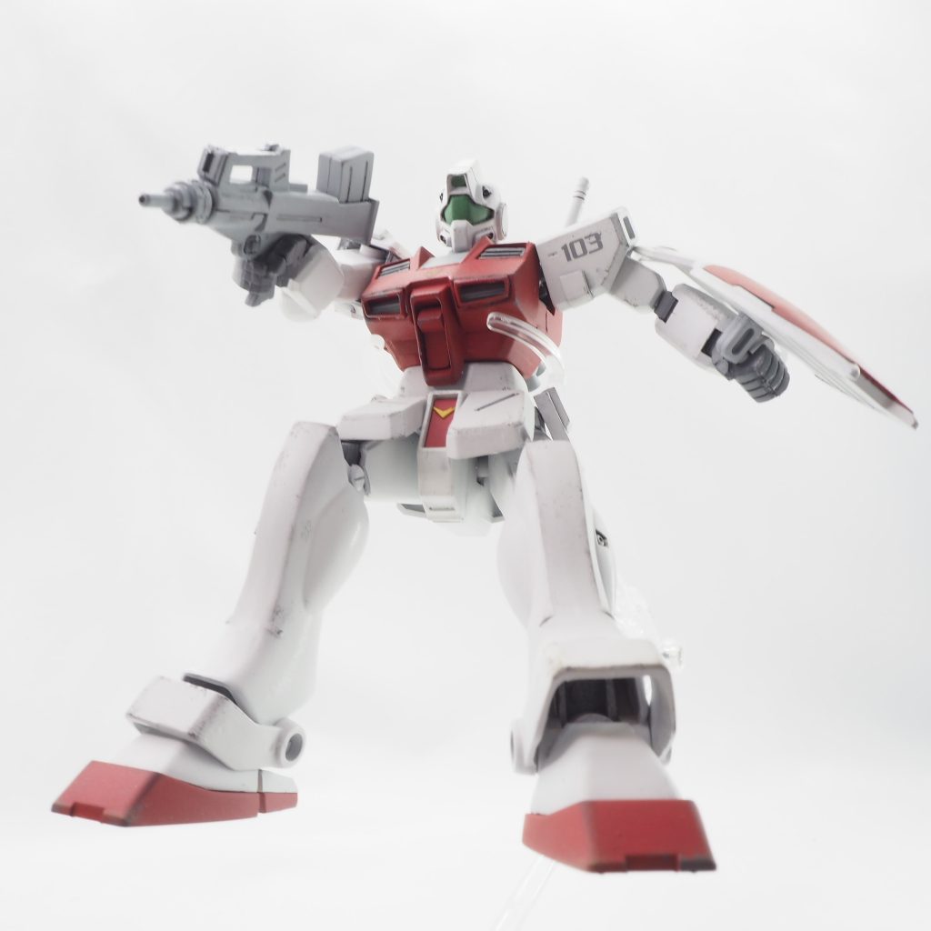 作中では180mmキャノンやミサイルランチャー等、陸戦型ガンダムでお馴染みの火器も装備してました。