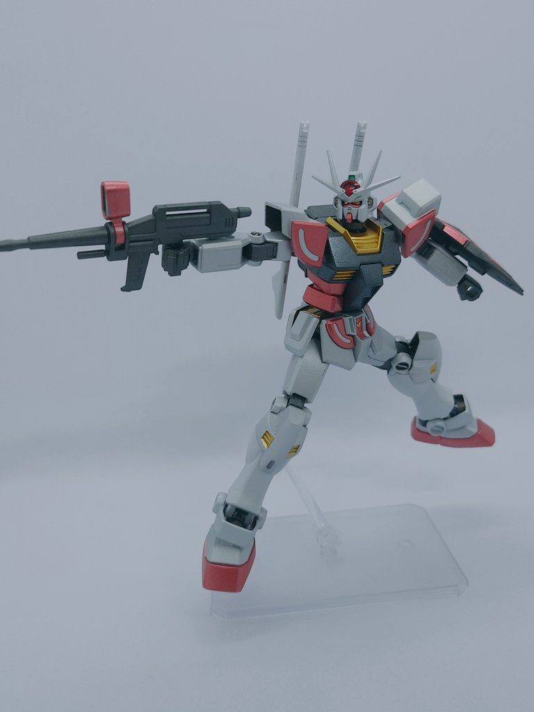 EGラーガンダム–3枚目/制作者：@southcurry