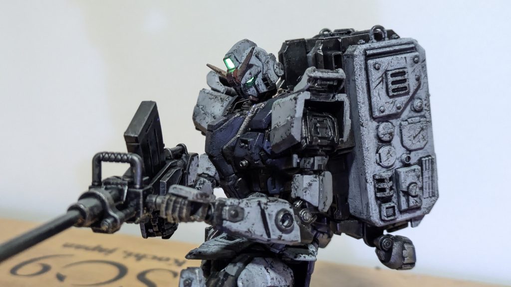 だいぶ目つき悪めにしときました(gundam-kao8)