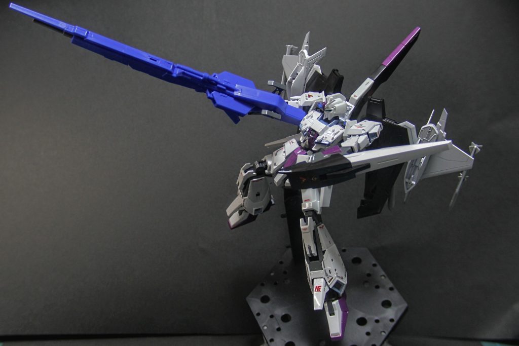 慣れていないために,ミサイルはポン付け。