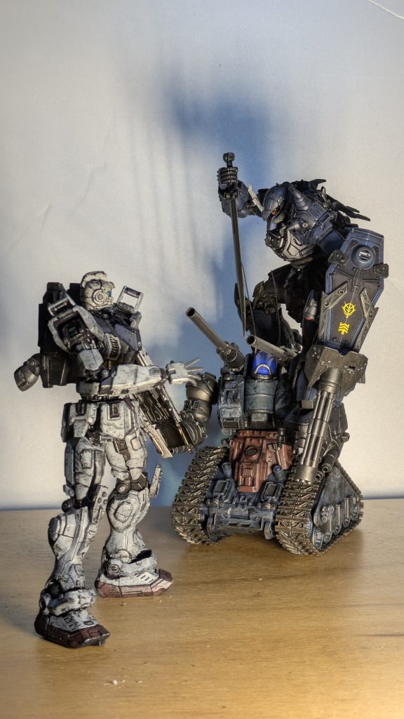 そして再現したかった名シーンがコチラ💁♀第08MS小隊の『震える山 前編』。MSのディテールはネトフリの復讐のレクイエム的な世界観で(gundam-kao6)