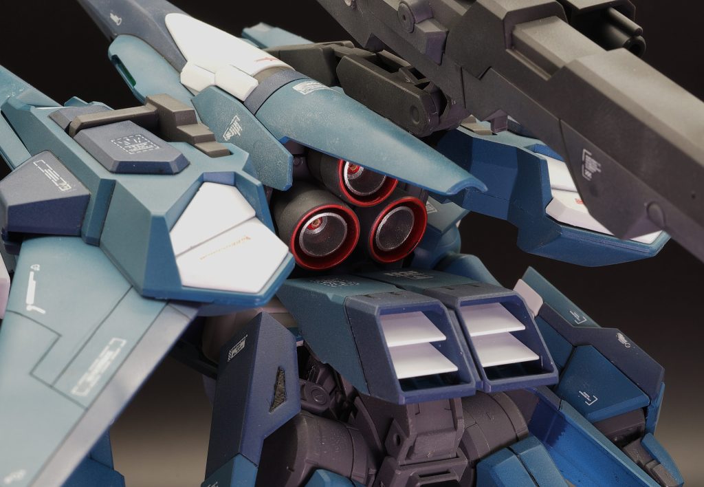 MG 1/100 RZG-95C リゼル(隊長機)　全塗装–3枚目/制作者：あるむ