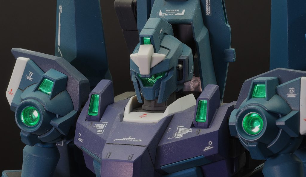 MG 1/100 RZG-95C リゼル(隊長機)　全塗装–2枚目/制作者：あるむ