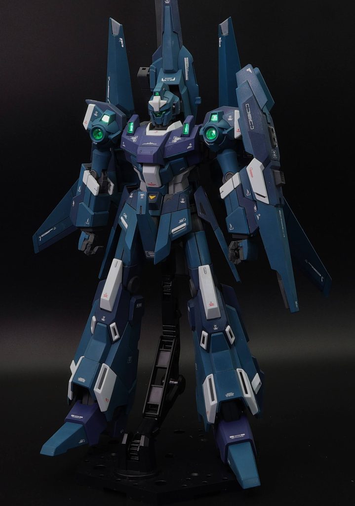 MG 1/100 RZG-95C リゼル(隊長機)　全塗装–5枚目/制作者：あるむ
