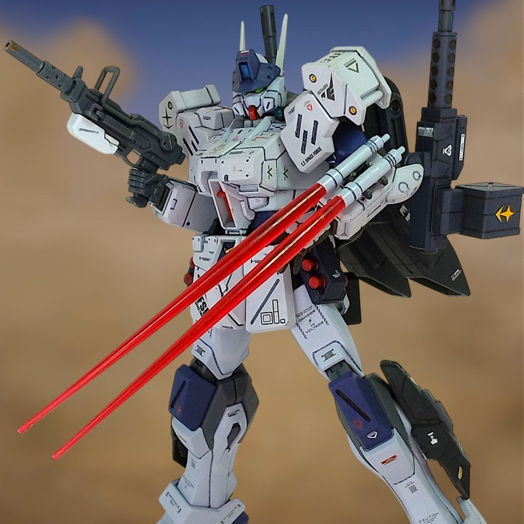 今回作った1番機の特徴はガンダムヘッドです！ジムなのかガンダムなのか解らなくなりますが、あくまでもジム・スパルタンのガンダムヘッド型とさせてください(gundam-kao5)