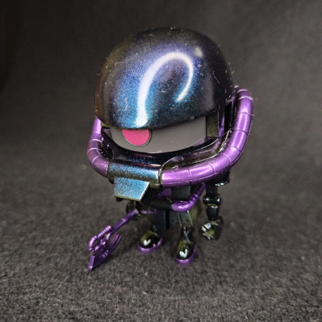 ツルツルで可愛いです(zaku-kao2)