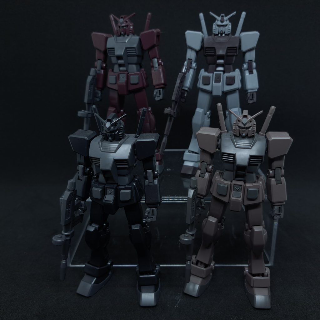 ガンダムR作戦のエコプラはこれで4個目。今回作ったのは右上。4個とも違う色でエコプラって面白いな～と思いながら作ってます!