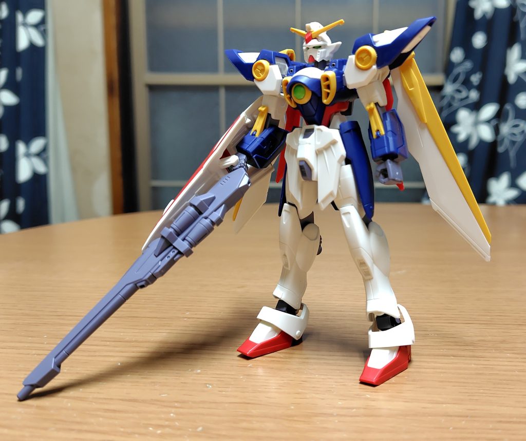 シールドにライフル付けてシールドライフルにして装備可能。