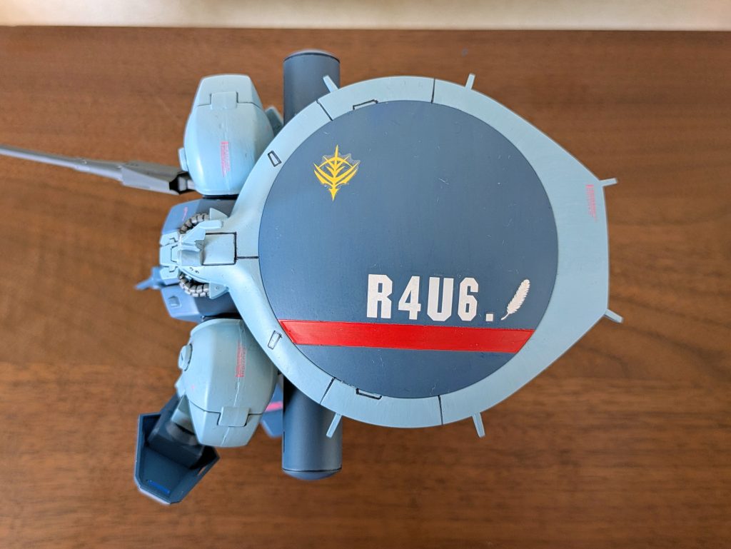 レドーム部分にはそれっぽい番号と部隊マークの羽根のデカールを貼りました(⁠*⁠´⁠ω⁠｀⁠*⁠)