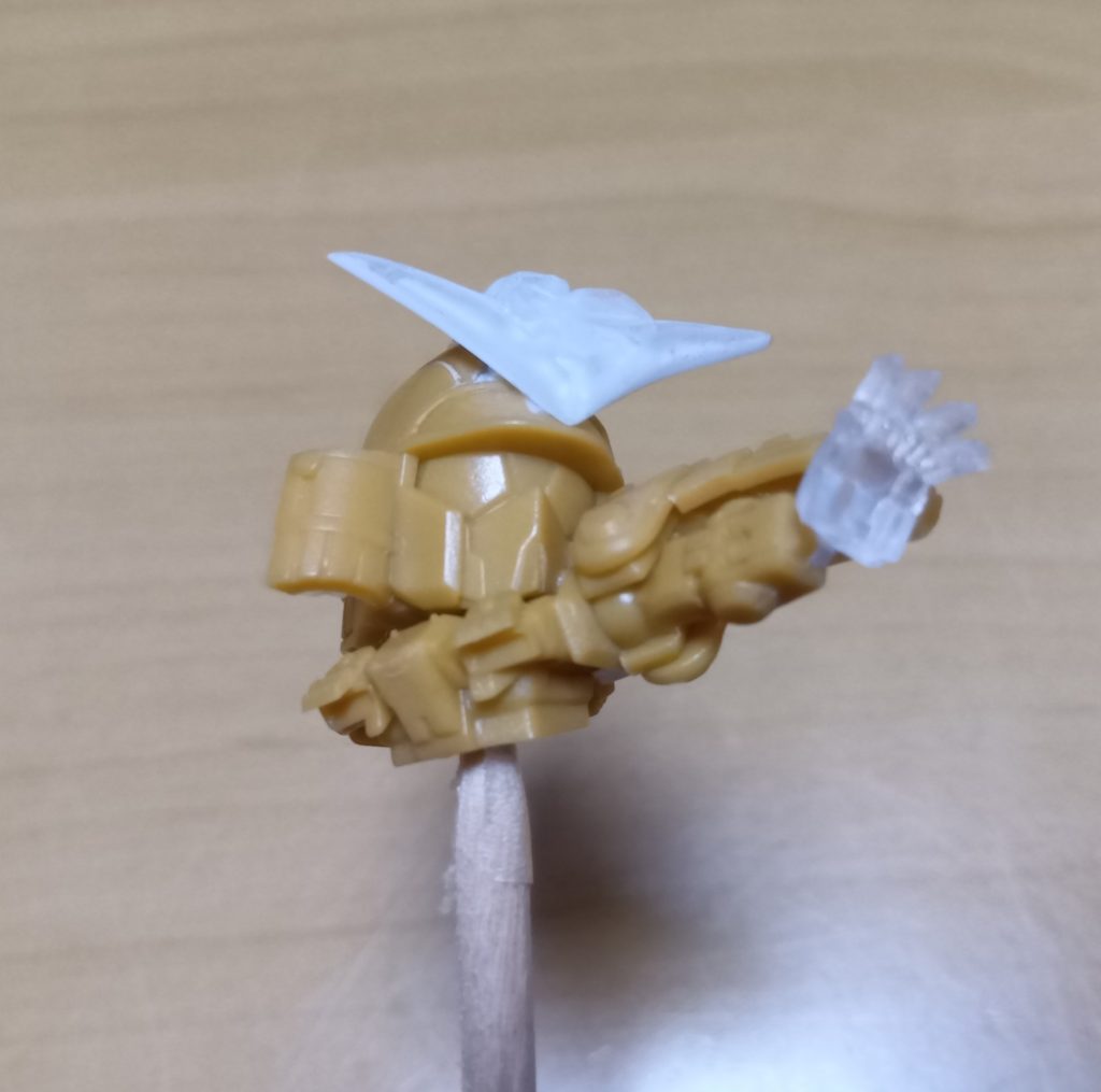 作品名：ポーズ変更<p>ポーズ変更のため、ウイングゼロの左平手を複製。 まこアニキさんの動画を参考に型取り。 まこアニキさんのYouTuberチャンネルhttps://youtube.com/@makoaniki?si=qLAMG4pvW7z1 […]</p>
