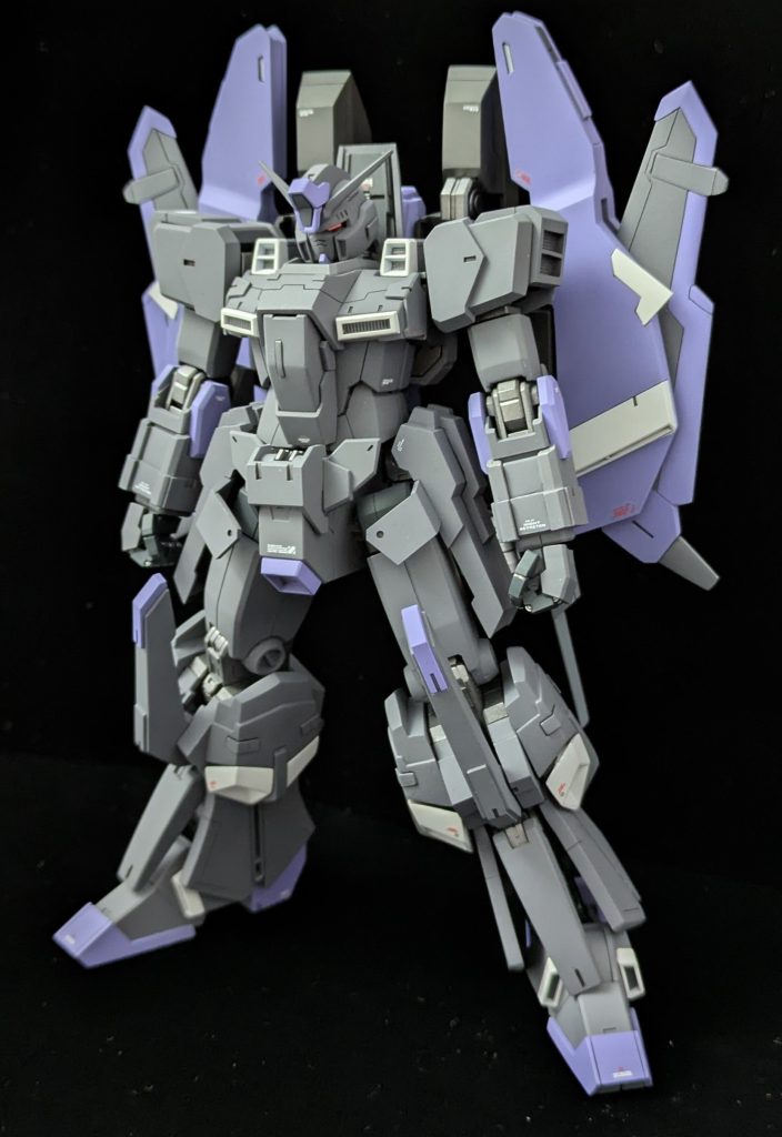 サフ吹いときゃだいたいなんでもかっこいいから、グレーカラーがかっこいいのは火を見るより明らか。