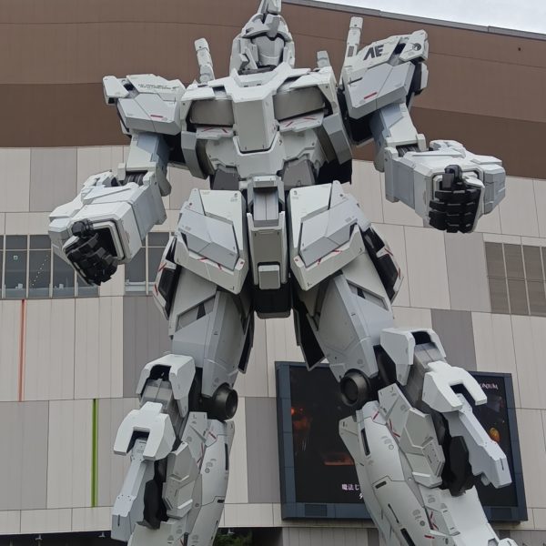 ガンダムベースへ…