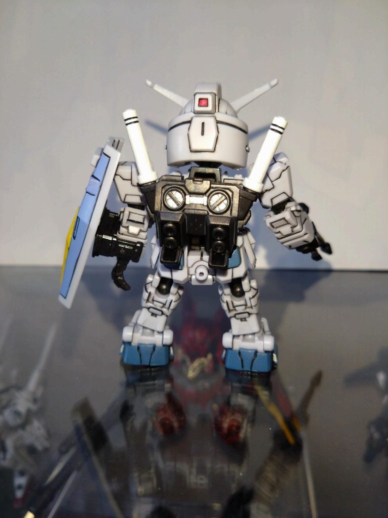 カラーリングはRGを参考にしました。