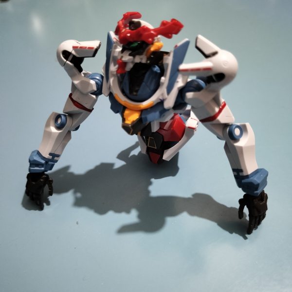 背中のラインがとても美しい （3枚目）