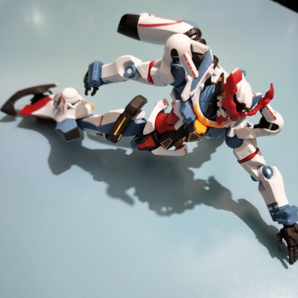 足も難しい、とりあえず、右足完成で集中力が切れた（5枚目）