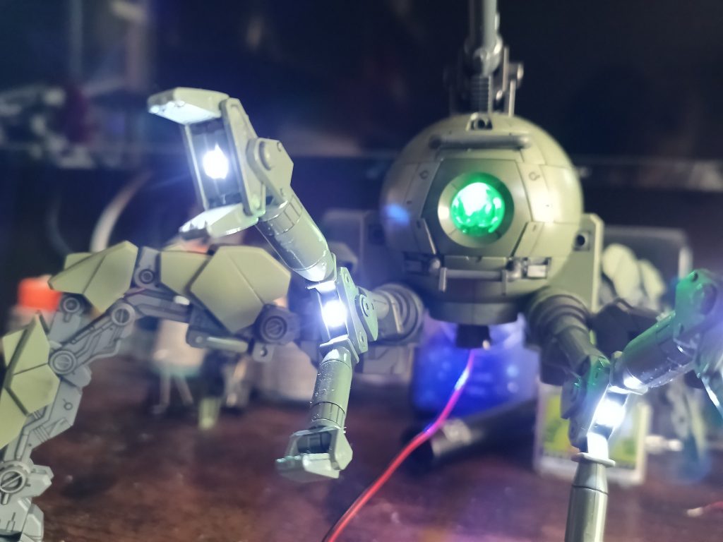 MG ポリポッドボール LED組込み–4枚目/制作者：福田　義康