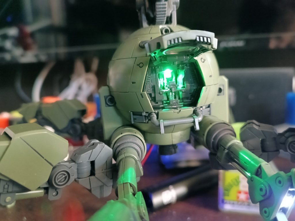 MG ポリポッドボール LED組込み–3枚目/制作者：福田　義康