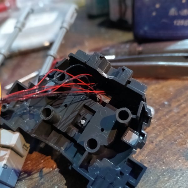 プチ断線があったり、何やかんや試行錯誤しながら収まりました😅👍💦今回め電源線は被覆ケーブルを使いました☝️（3枚目）