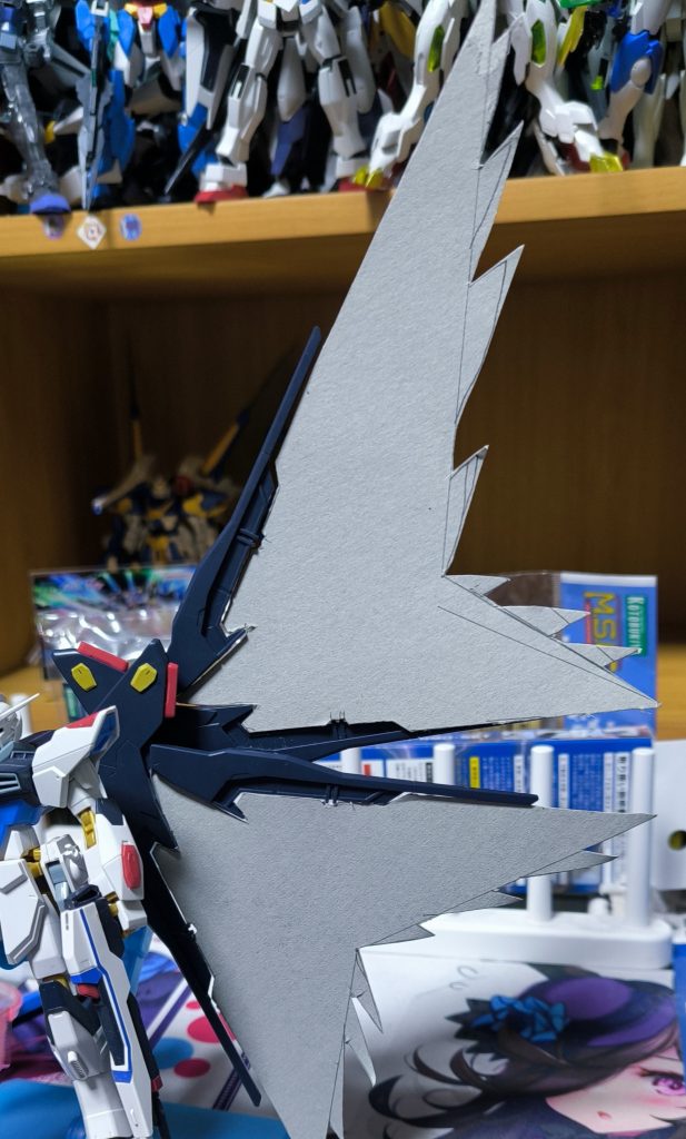 どこのご家庭にもある裏箱を使って型紙を作成