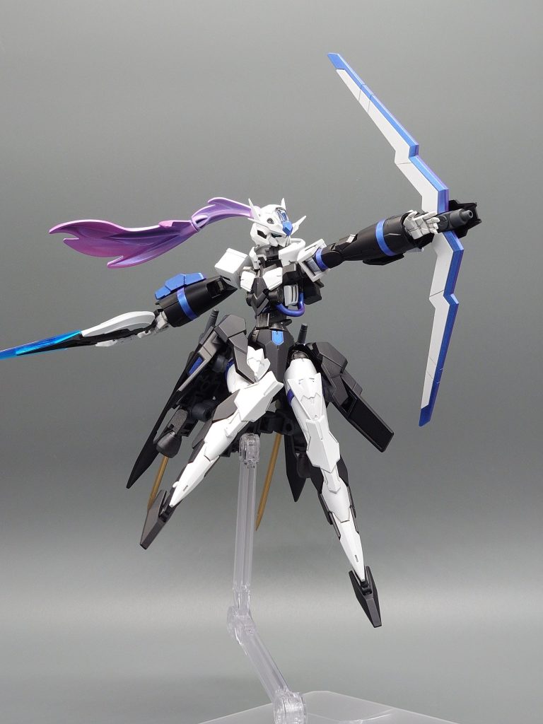 シールドを展開することで高出力モードになります。