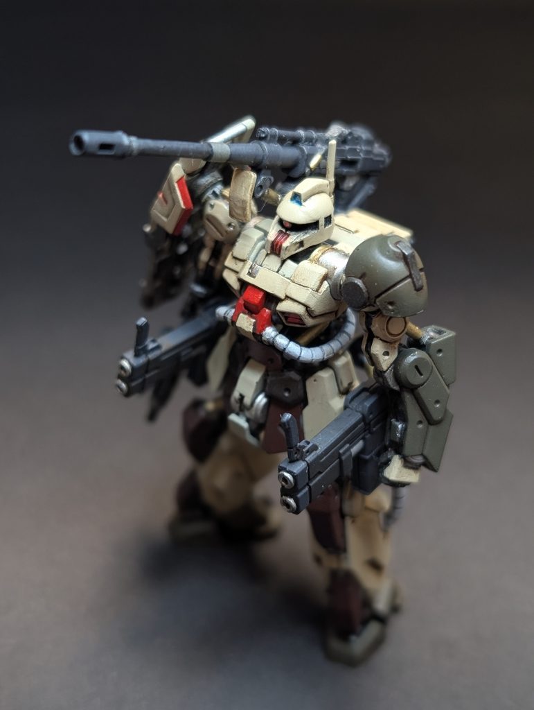 胸の赤色が大好きポイント