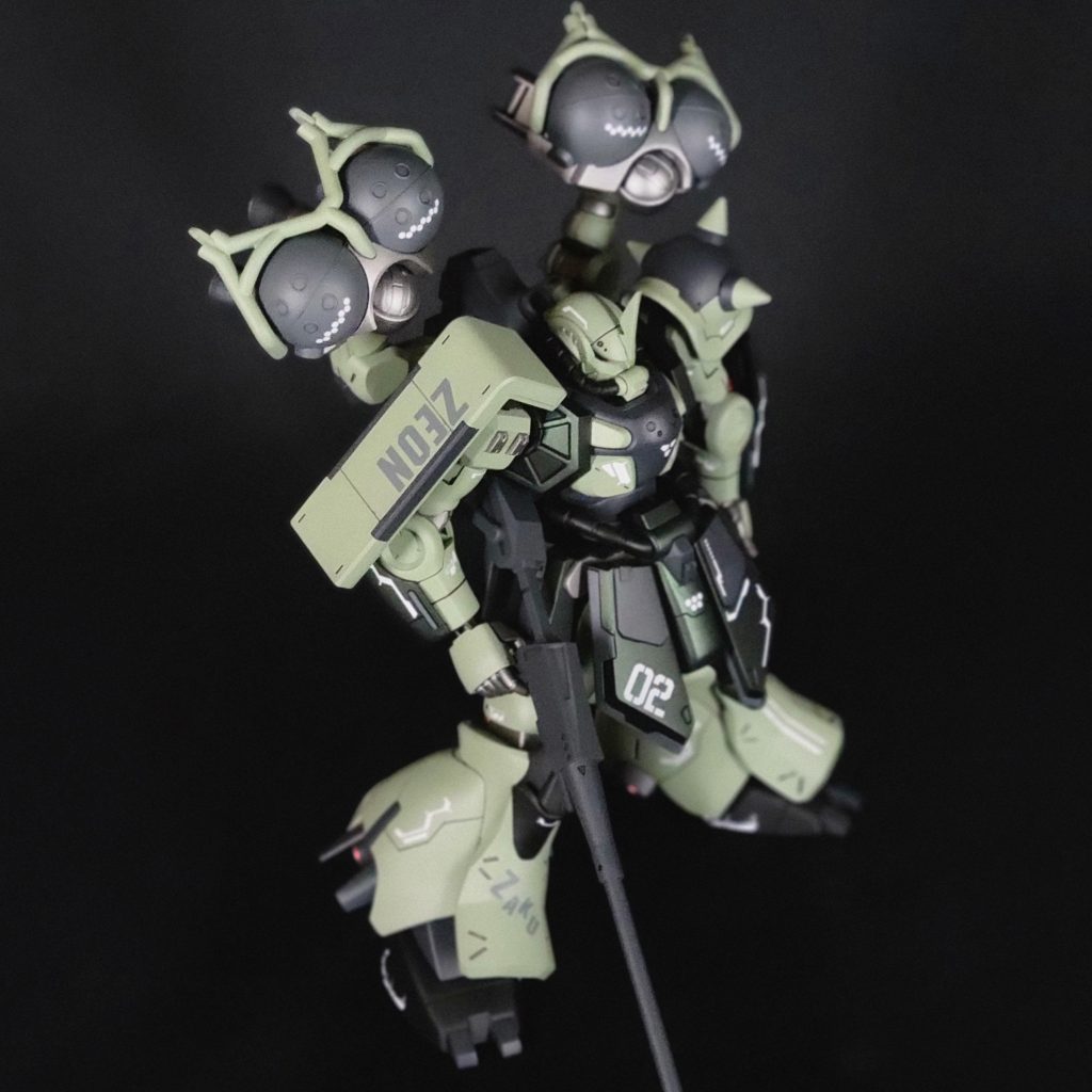 俯瞰英語はロボデカールを使用、ラインはアシタのデカールを使用しています。