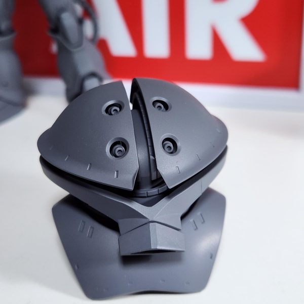 改めて見ると、やはりでかい