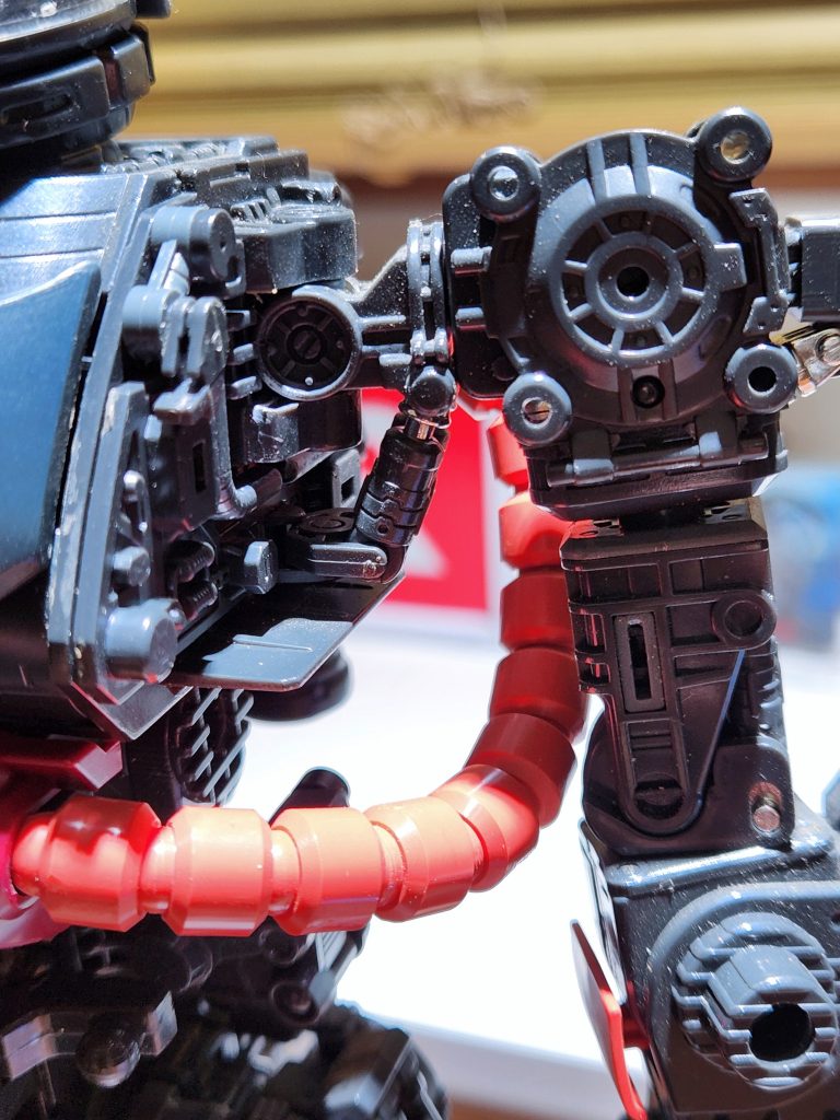 作品名：完成はしないけど楽しんでます<p>1999年発売当時に買ったPGザクIIを発掘して喜んでます。バラして見て、フレームも傷んでなかったので、まだまだ遊べそうです。他は箱減らしにパチ組みや、サフ萌えしていたり、追いスジ彫ったりと模活を満喫しています。完成しな […]</p>
