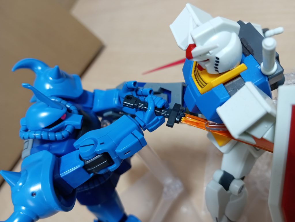 基本的にブンドドする時のブンドドの仕方が某ドームスクリーン型戦術チーム対戦ゲームなので、原作でこんなことになったら来週から主人公交代だよ！という写真になりがちです