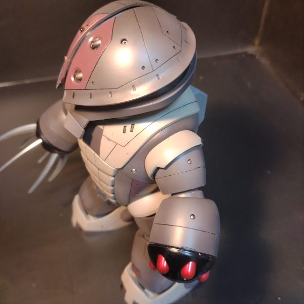 取り敢えずは組み上がりました！😄疲れたので一旦ここでやめて休息取ってから夜にでもデカールとトップコートやります！😀無ので製作ストーリーはここで終わります！完成しましたらいつものごとく投稿しますので！お暇がありましたら観覧宜しくお願い致します！😀（3枚目）