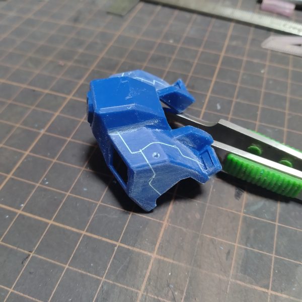 ちょっとずつですが、スジ彫りやってます！😀（2枚目）