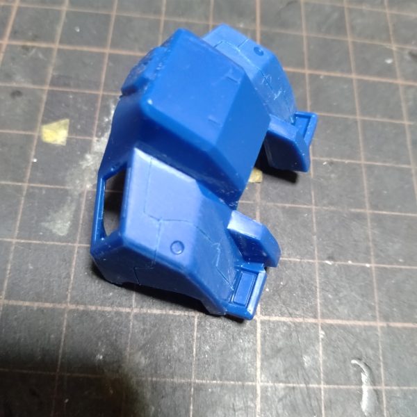 たまにはスジ彫りの清掃後の画像上げておきます！😄塗装は夜から開始しようと考えてます！😀（4枚目）