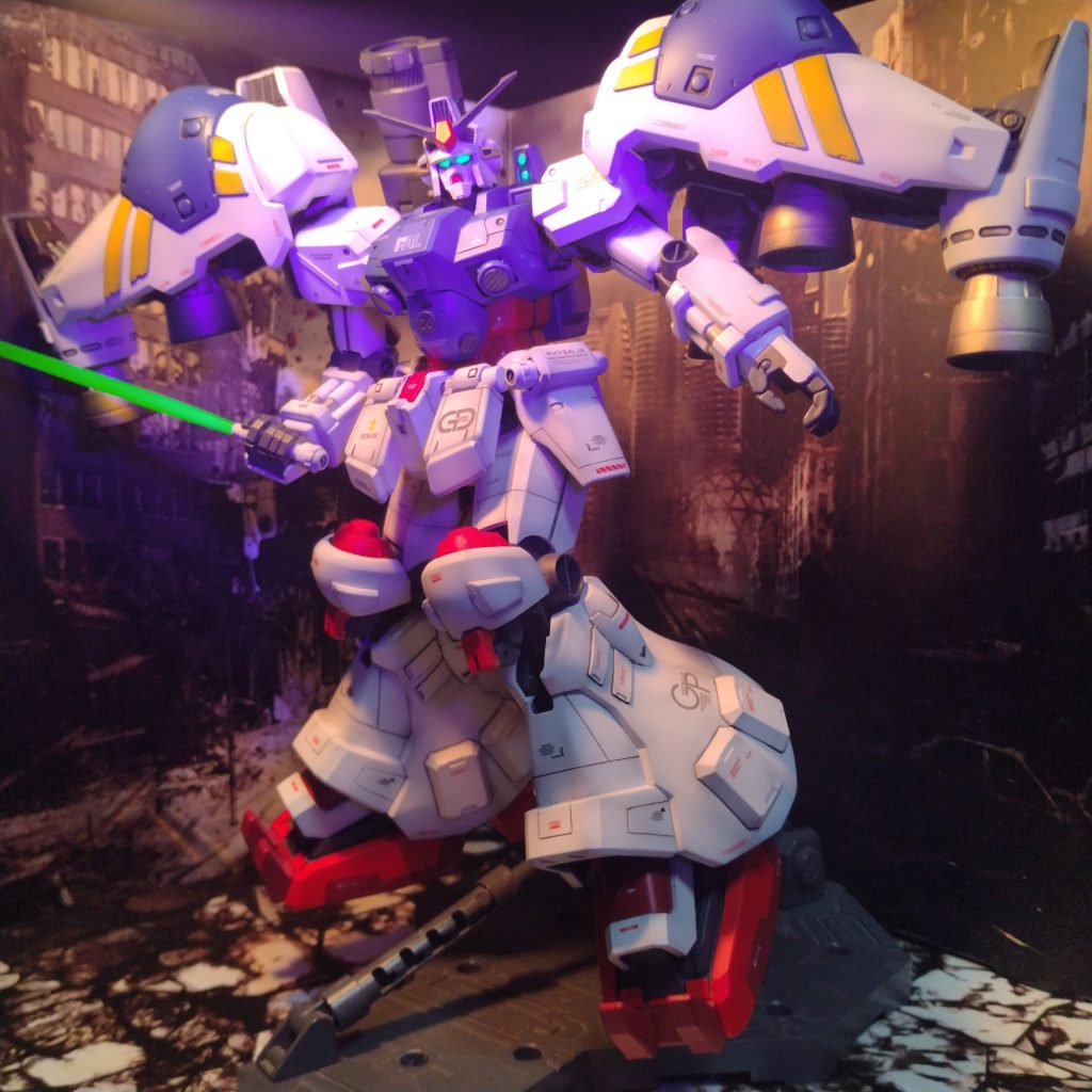 やっぱり古いキットなので可動面が少し不満があるかもです！😀