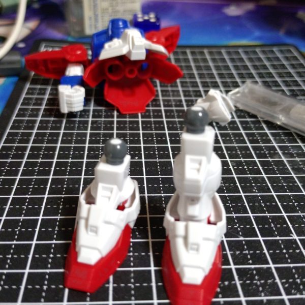 ＳＤＥＸのウイングゼロを弄ってます完成出来るかわかりませんが進捗を貼ってみたいと思います（2枚目）