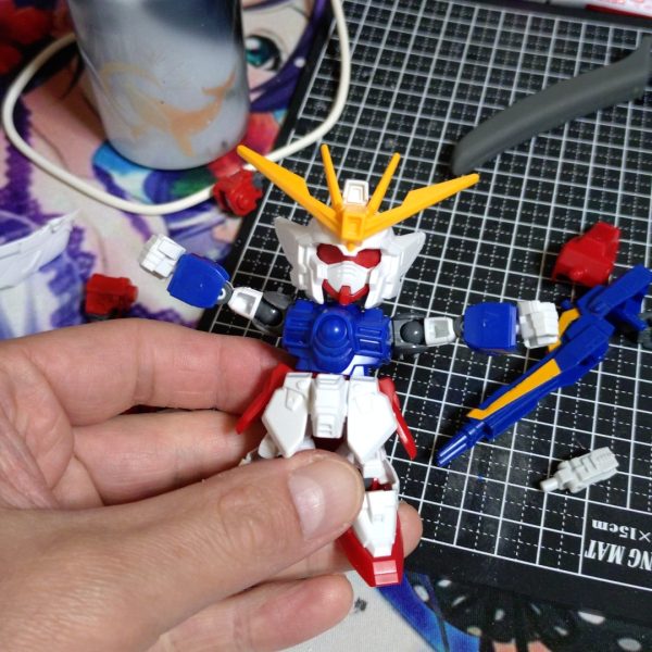 ＳＤＥＸのウイングゼロを弄ってます完成出来るかわかりませんが進捗を貼ってみたいと思います（4枚目）