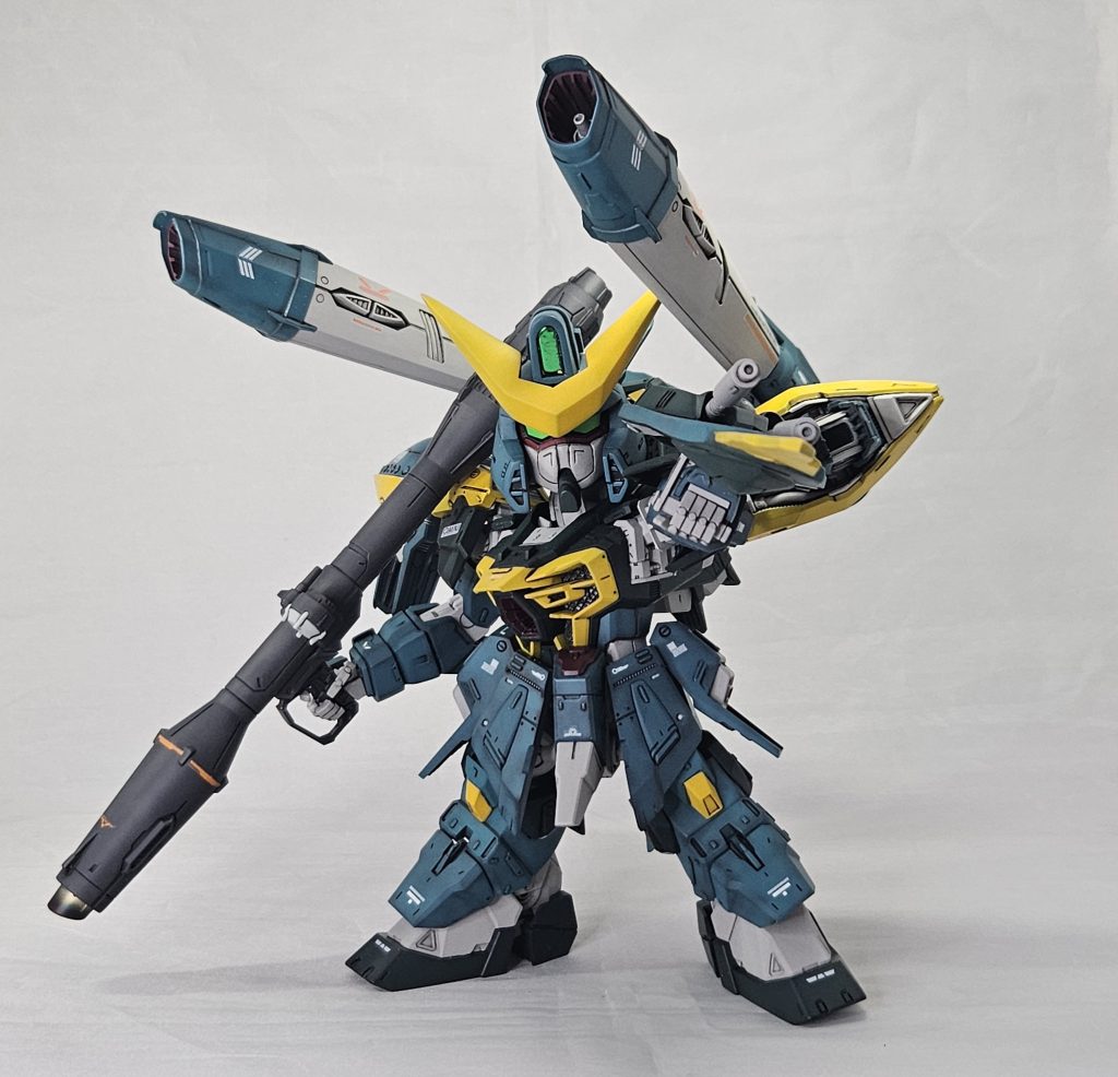 ケーファーツヴァイフルメカニクスのものではでかいしHGのものでは小さかったのでフルメカニクスのディテールをできるだけ参考にしつつHGをベースに大型化しました