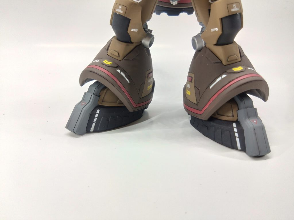 足首の可動域を広げる為5mm程延長。延長工作は初めての作業でしたがなんとか上手くいきました。