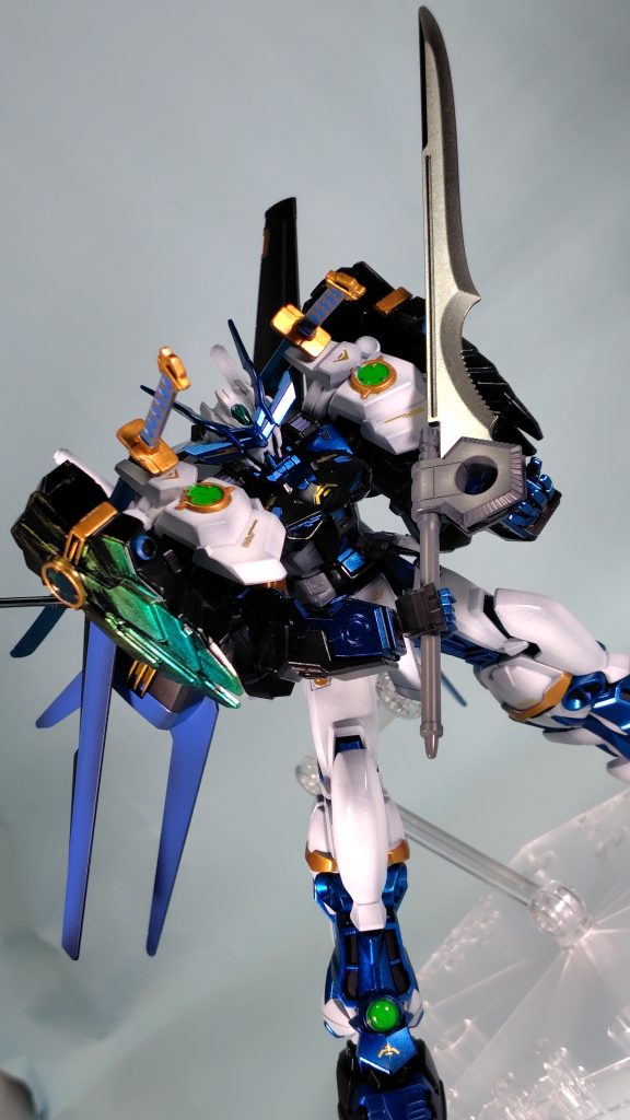 鬼面を失った替わりに大剣「愚乱怒主衝角」(グランドスラム)を追加。(光落ちしてもネーミングセンスは変わらないです。)