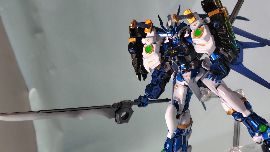 鬼面を失った替わりに大剣「愚乱怒主衝角」(グランドスラム)を追加。(光落ちしてもネーミングセンスは変わらないです。)