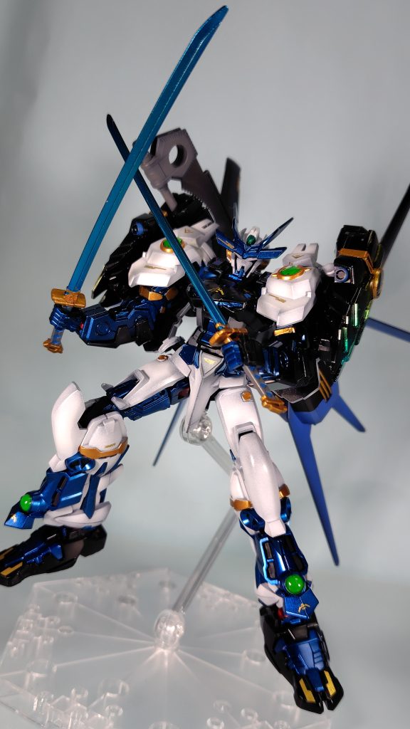 フライトユニットを追加。頭部を新造。