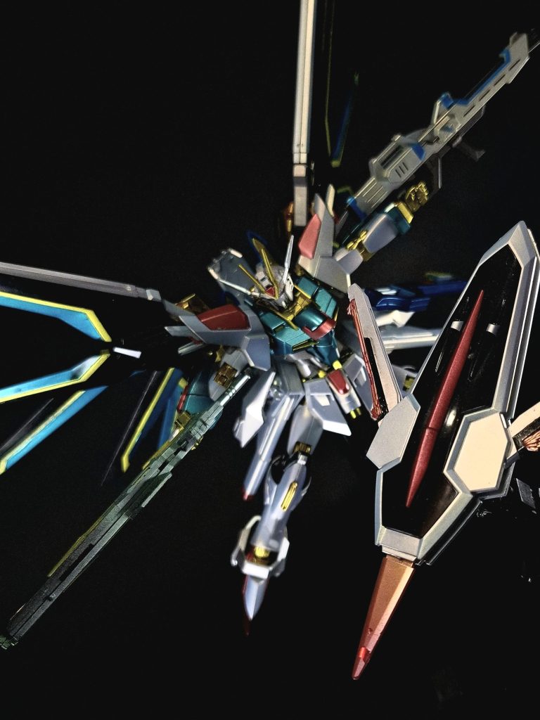 HG ライジングフリーダムspec2–6枚目/制作者：鈴木　克海