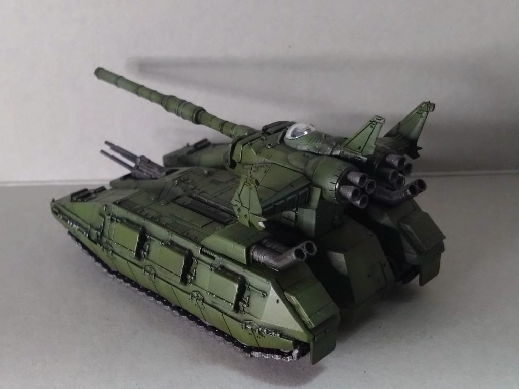 こちらも排気筒やバーニヤとか薄く削ったりしてます♪